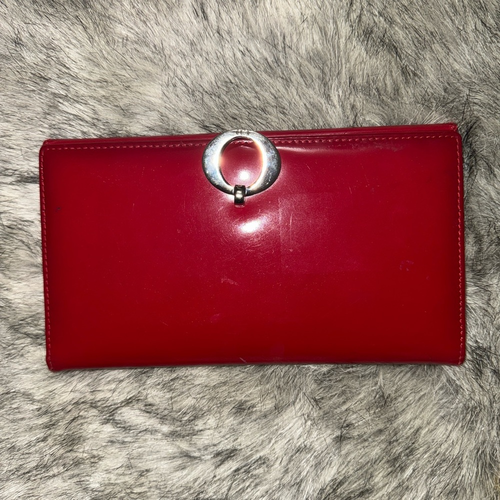 Christian Dior Red Wallet – Glossy Finish, Convertible Crossbody